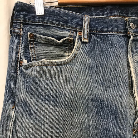 Levi's Blue Jeans Button Fly 36x30 straight leg distressed worn broken in - Picture 3 of 7